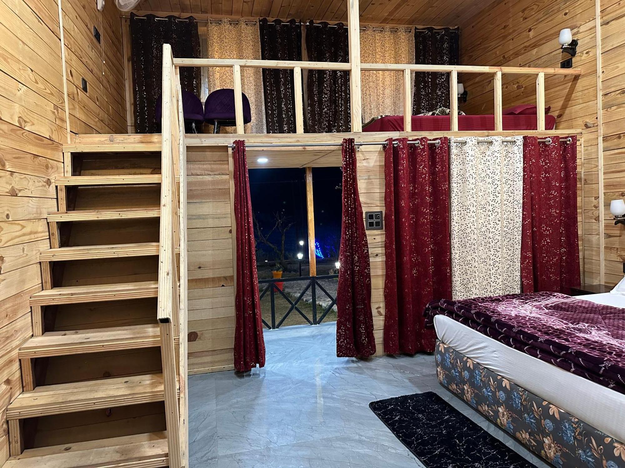 Cabana Riverside Resort - Kainchi Dham Nainital Kültér fotó